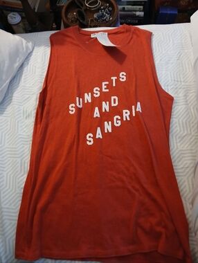 Sub Urban Riot Red Sleeveless Crew Neck Sunsets and Sangria Muscle Tee Nwt S